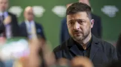 Zelensky ari Davos kuri uyu wa kane