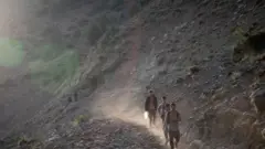 அமெரிக்கா நோக்கி ஆப்கானியர்கள் பயணம்