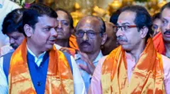 फडणवीस आणि उद्धव ठाकरे