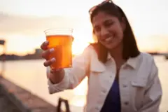 મહિલા, દારૂ 