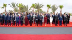 Iri shirahamwe ryagirizwa ko ataco “rifasha” mu matora y’ubusuma, ukwihagira ubutegetsi n’ama coups d’Etat arangwa mu bihugu birigize.