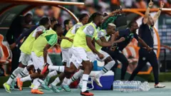 Lee ka ọsị ga na-egwuregwu bọọlụ Naịjirịa na Ivory Coast taa