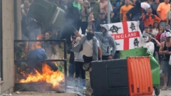 பிரிட்டனில் அதிகரிக்கும் வன்முறை