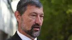 Mark Pless, em entrevista à BBC