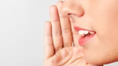 Mujer hablando