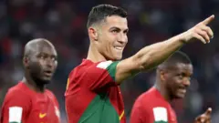 Cristiano Ronaldo atunze urutoki