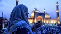 Aworan musulumi to tẹwo adura