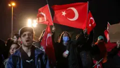 24 martta istanbul'daki eylemciler 