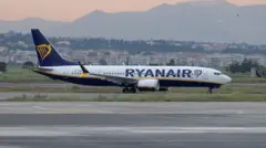 Avion Rajanera morao je da se vrati u Solun usled pucanja prozora 10. jula
