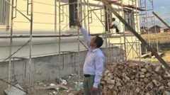 Бишкектик Кубан Шекеев энерго сарамжалдуу үй куруп жатат. Ал тууралуу төмөндө кенен сөз болот