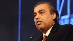 મુકેશ અંબાણી