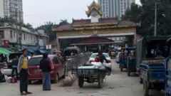 ရွှေလီဘက်ကနေတဆင့် မူဆယ်ဘက်ကို ရောက်နေနိုင်လို့ ရှာပေးဖို့ပြော