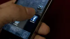 فیس بک