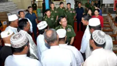 ခရစ်ယန်ဘာသာရေးကျောင်း ၁၁ ကျောင်း၊ အစ္စလမ် အာရဗီ အထက်တန်းကျောင်းနဲ့ ဗလီ ၁၃ ခုတို့ကို လှူဒါန်း