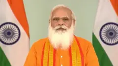 नरेंद्र मोदी