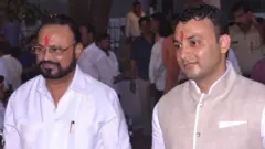 आनंदराव अडसूळ, अभिजित अडसूळ