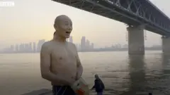 앞서 약 4000명의 우한 주민들이 코로나19에 목숨을 빼앗겼다