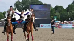 London Qarabağ atı