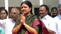 சசிகலா