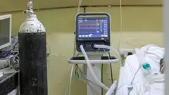 अक्सिजन सिलिन्डर