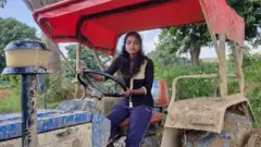 వ్యవసాయం చేయడం తన ఆశయమని మంజు ఒరాన్ అన్నారు