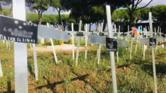 "El jardín de los Ángeles" del cementerio Flaminio da Prima Porta en Roma.
