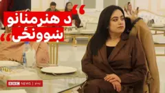 د خیبر پښتونخوا پېښور کې ځوانانو د 'سکول اف فنکار' یا (هنرمنانو ښوونځی) په نامه پروګرام پیل کړی دی، چې موسیقي پکې ښودل کېږي او په نوې بڼه سندرې نورې نړۍ ته وړاندې کېږي.