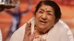 लता मंगेशकर