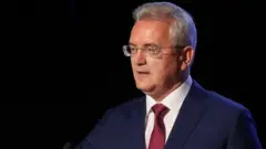 Пензенский губернатор Иван Белозерцев принимает присягу