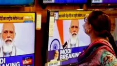 ਟੈਲੀਵੀਜ਼ਨ ਸਕਰੀਨਾਂ ਉੱਪਰ ਮੋਦੀ