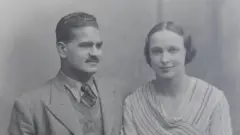 ፍራዳን ቢፒኤልን ኣብ ሕፀኦም ዝተስኣልዎ ስእሊ