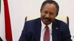 ቀዳማይ ሚኒስተር ሱዳን፡ ዓብደላ ሓምዶክ፡