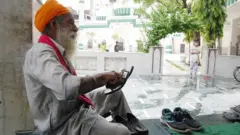 சீக்கியர்கள் ஏன் உலகெங்கும் அன்பைக் கொண்டாடுகிறார்கள்?