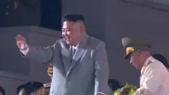 조선중앙텔레비전이 보도한 열병식 장면