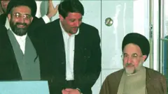 خاتمی و لاری