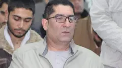 سړ