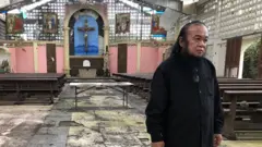 ፋዘር ቺቶ ኣብቲ ካቴድራል