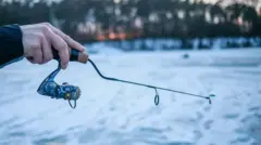 pecanje u poljskoj, pecanje u ledu u poljskoj