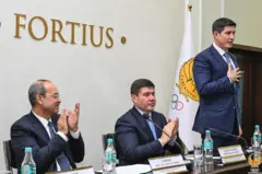 Ўзбекистон Бош вазири Абдулла Арипов, Президент Шавкат Мирзиёевнинг куёви, Осиё Олимпия кенгаши вице-президенти Отабек Умаров