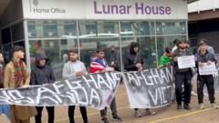 تجمع مهاجران افغان در لندن