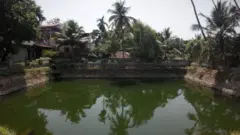 इस तालाब को राजा ने चेरामन मस्जिद को दान कर दिया था, जहां उपासक पहले स्नान करते थे