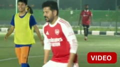 மெஸ்ஸியுடன் கால்பந்து விளையாட பயிற்சியில் ஈடுபட்டுள்ள தெலங்கானா முதல்வர்