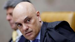 Prisão de Bolsonaro: decisão de Moraes desafia Trump, diz jornal britânico