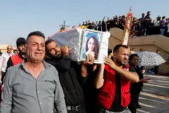 من تشييع بعض ضحايا الحريق