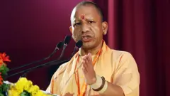 योगी आदित्यनाथ