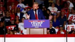 DOnald Trump Amerikada seçkilər ABŞ 