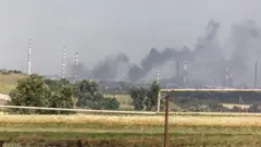Imyotsi mu kirere mu mujyi wa Lysychansk 