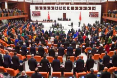 1 Ekim'de düzenlenen yemin töreniyle meclis yeni yasama dönemine başladı
