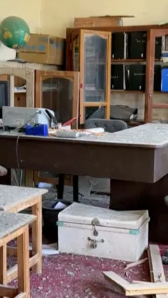 کونړ کې یو زیانمن شوی ښوونځی