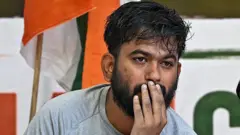 अभिजीत दीपके के अनशन का दूसरा दिन